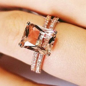 NEW 2PC/Set 18K Rose Gold Radiant Cut Morganite Engagement Ring